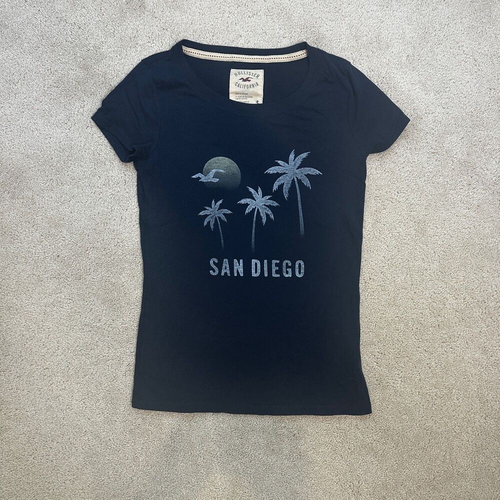Hollister San Diego Graphic Tee Small Navy California Coastal Beachy